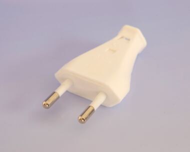 Re-Wireable 2.5A White Euro Plug